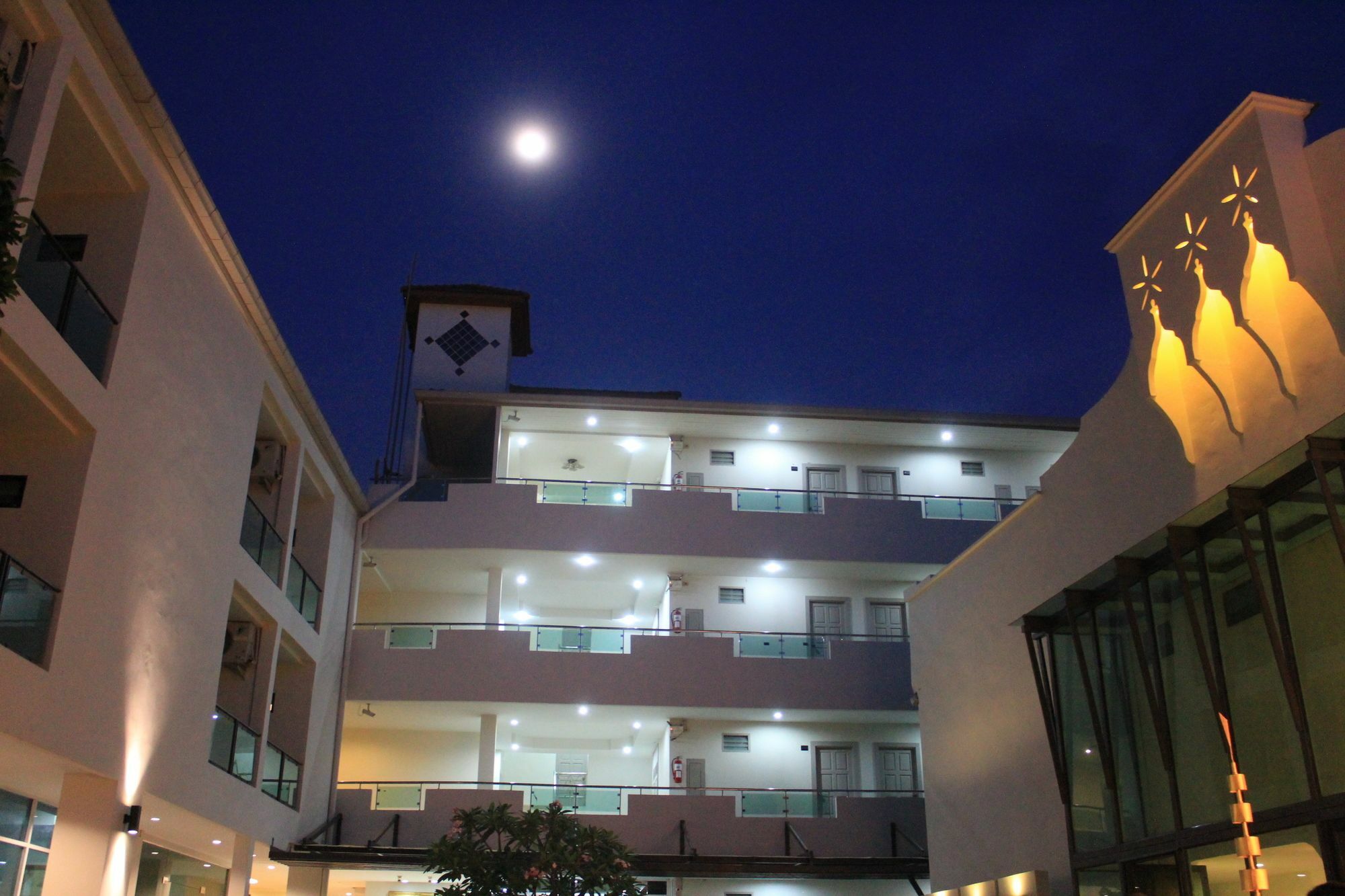 The Perfect North Pattaya Hotel מראה חיצוני תמונה